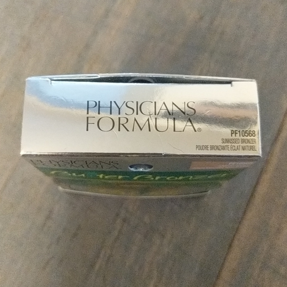 Physicians Formula Butter Bronzer - Picture 7 of 7